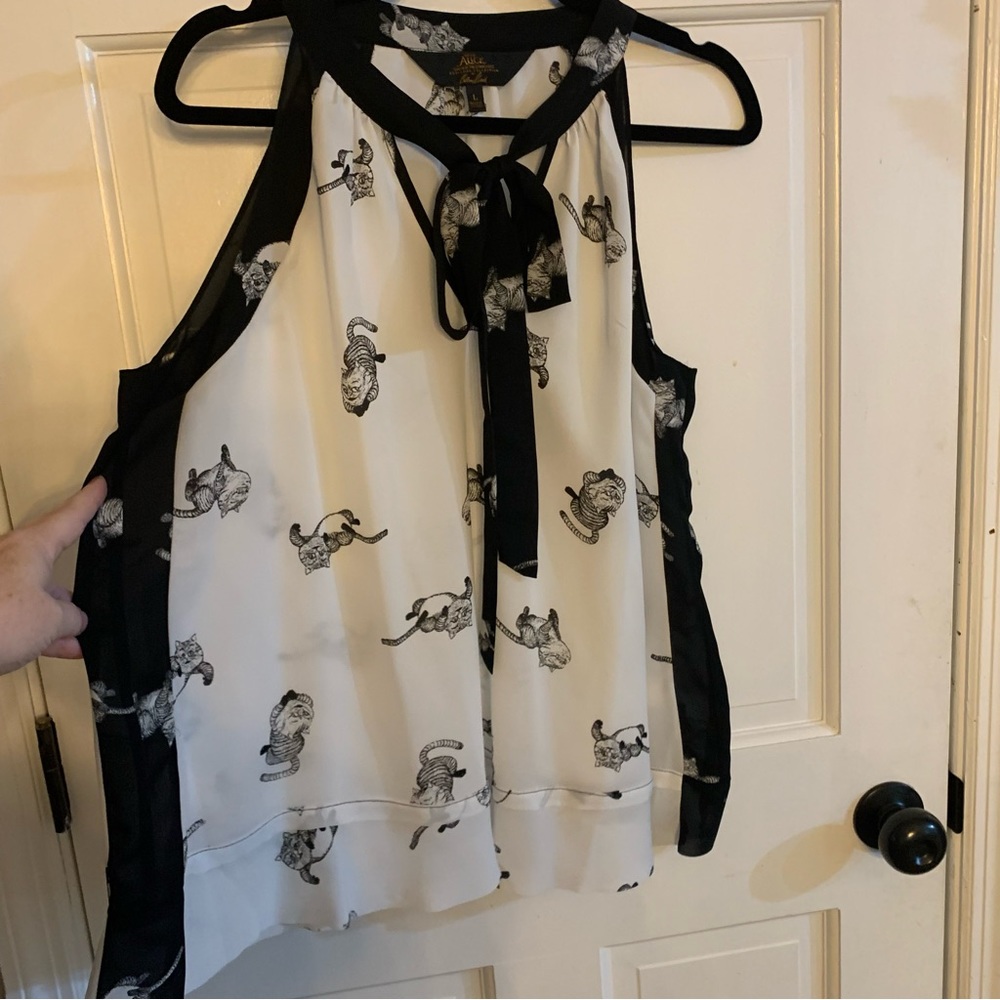 Disney Alice Through the Looking Glass white and black halter top Cheshire Cat